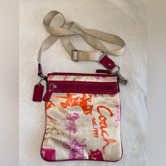 Vintage Coach Horse Carriage Logo Crossbody Messenger Swing Shoulder Purse - Picture 2 of 16